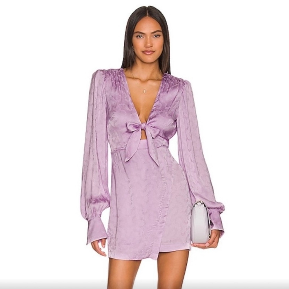 Lovers + Friends Elaine Dress in Lilac - Picture 2 of 5